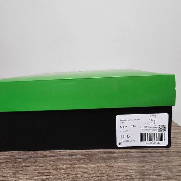 kate spade new york Women's Dakota Zip Booties Size 11 NWT - Picture 9 of 9